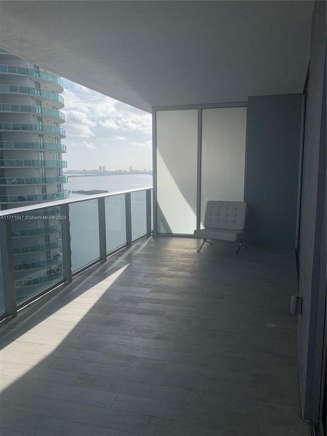 5 of 40 - 488 Ne 18th St 2705, Miami, FL