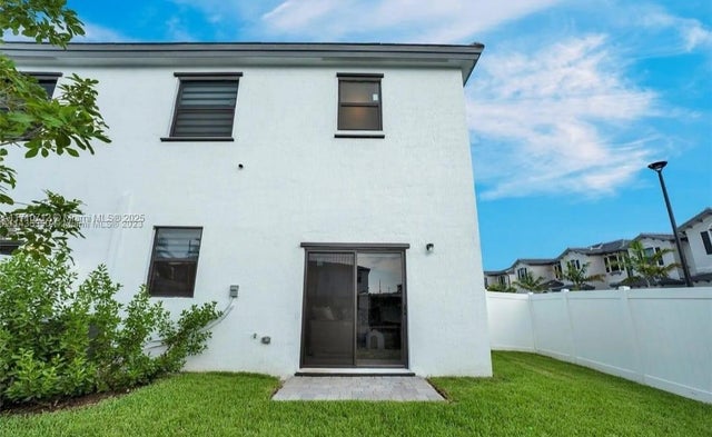 2 of 17 - 20366 Nw 4th Path 20366, Miami, FL