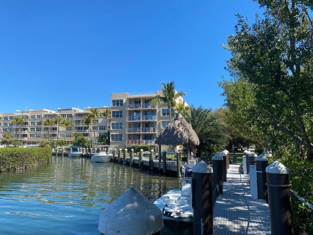 1 of 35 - 88500 Overseas Hwy 302, Tavernier, FL