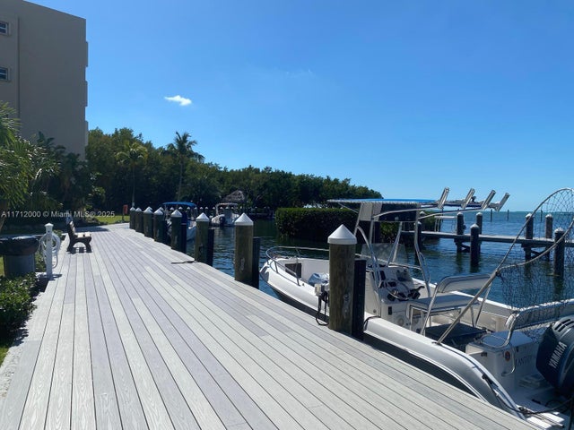 3 of 35 - 88500 Overseas Hwy 302, Tavernier, FL