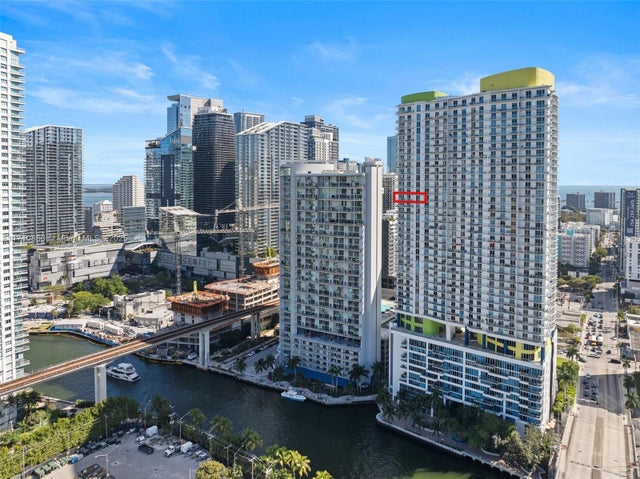 1 of 40 - 185 Sw 7th St 3111, Miami, FL