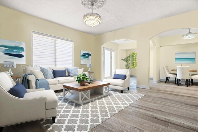 3 of 18 - 2716 Polk St, Hollywood, FL