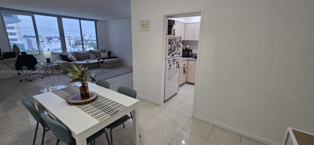5 of 20 - 1000 West Ave 1204, Miami Beach, FL