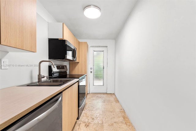 4 of 17 - 1155 103rd St 7a, Bay Harbor Islands, FL