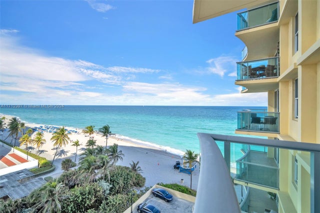 4 of 45 - 2501 S Ocean Drive 809, Hollywood, FL