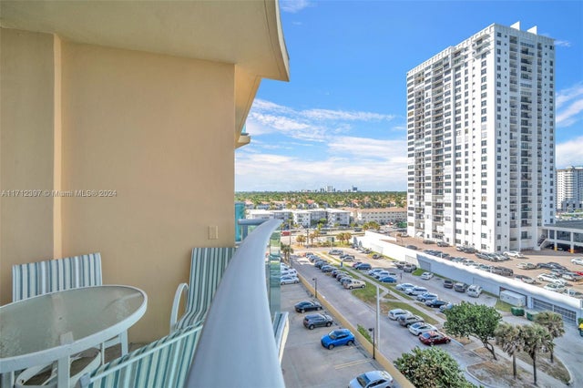 5 of 45 - 2501 S Ocean Drive 809, Hollywood, FL
