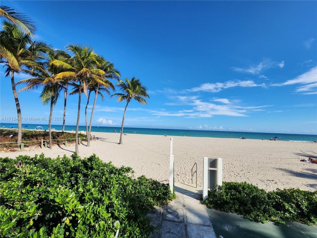 3 of 27 - 1504 S Surf Rd 57, Hollywood, FL