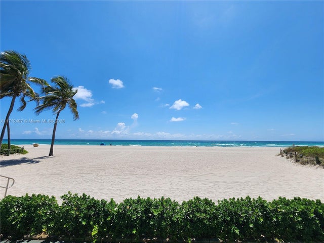 4 of 27 - 1504 S Surf Rd 57, Hollywood, FL