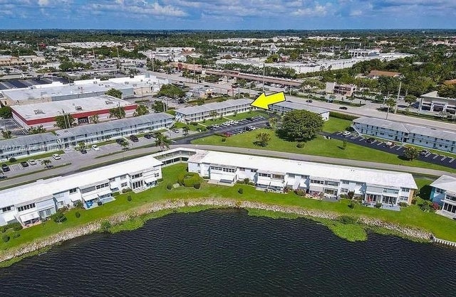 1 of 27 - 1115 Lake Ter 206, Boynton Beach, FL