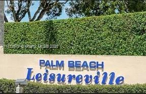 2 of 27 - 1115 Lake Ter 206, Boynton Beach, FL