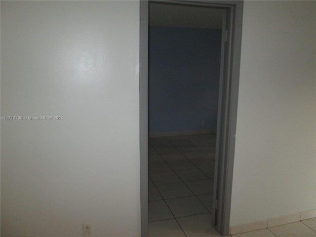 4 of 29 - 290 174th St 404, Sunny Isles Beach, FL