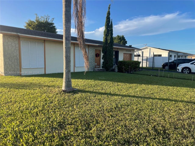 1 of 1 - 14350 Sw 109th Ave, Miami, FL