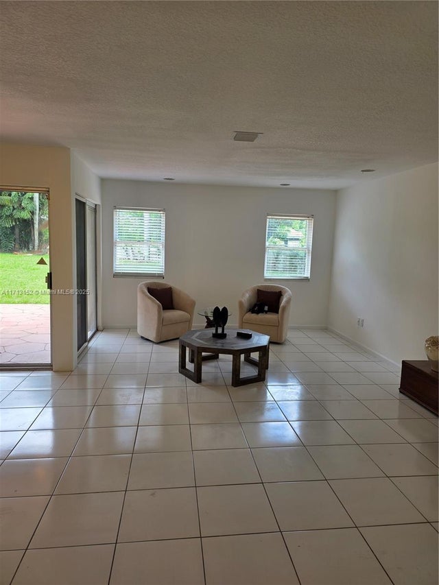 3 of 15 - 14630 Sw 148th Ct, Miami, FL