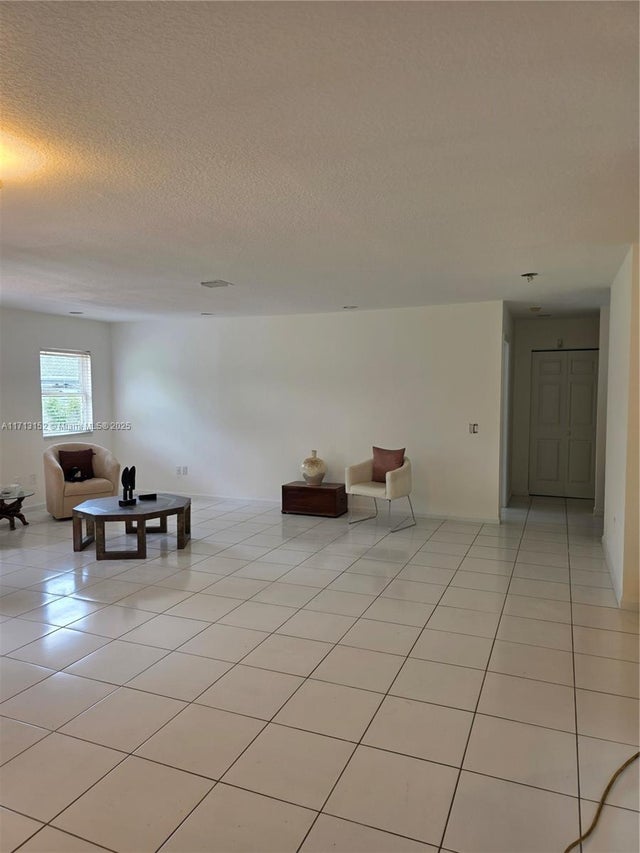 4 of 15 - 14630 Sw 148th Ct, Miami, FL