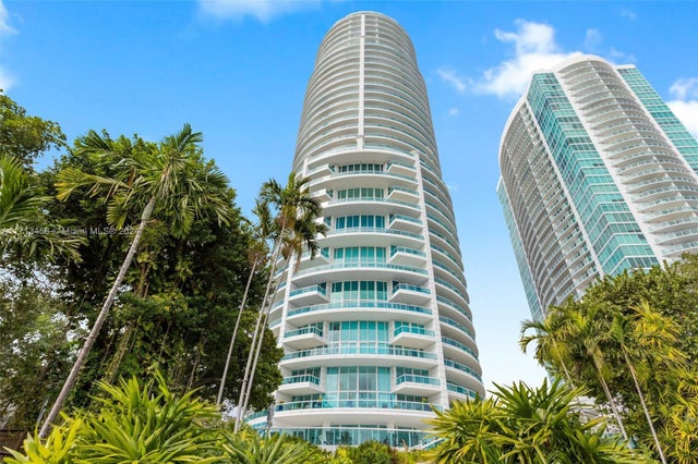 1 of 72 - 2127 Brickell Ave 2804, Miami, FL