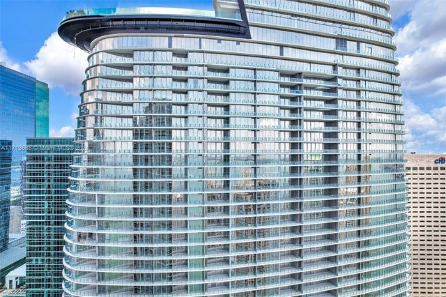 1 of 68 - 300 Biscayne Blvd Way 4303, Miami, FL