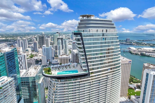 2 of 68 - 300 Biscayne Blvd Way 4303, Miami, FL