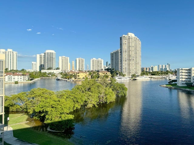 1 of 39 - 2930 Point East Dr E601, Aventura, FL
