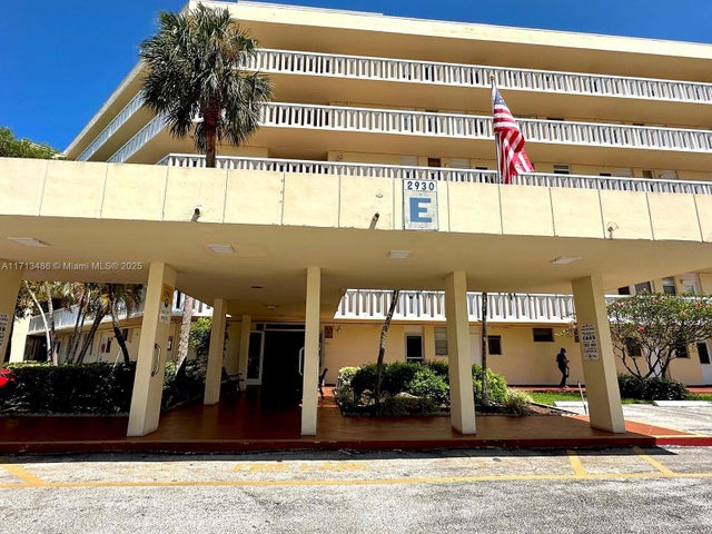 4 of 39 - 2930 Point East Dr E601, Aventura, FL