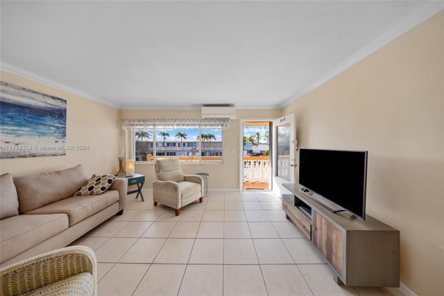 2 of 28 - 1015 Sw 11th Ave 19k, Hallandale Beach, FL
