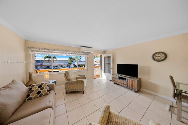 3 of 28 - 1015 Sw 11th Ave 19k, Hallandale Beach, FL