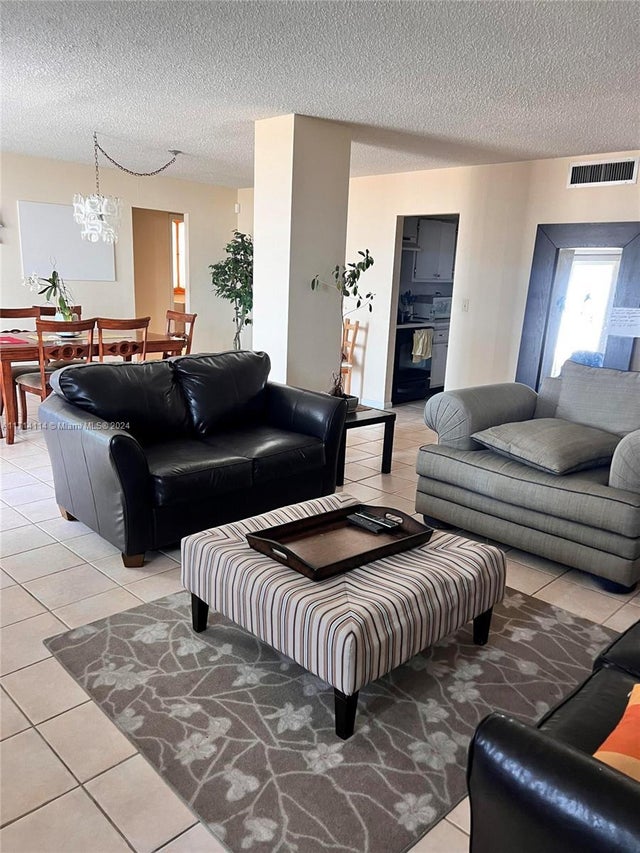 2 of 7 - 1410 S Ocean Dr 804, Hollywood, FL