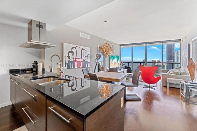 3 of 20 - 495 Brickell Ave 4805, Miami, FL