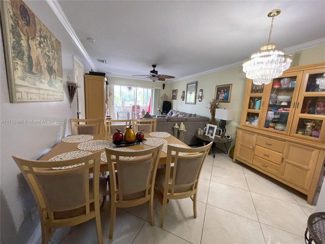 3 of 34 - 126 Sparrow Dr 22b, Royal Palm Beach, FL