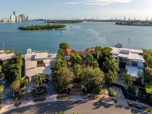3 of 43 - 11 E Rivo Alto Dr, Miami Beach, FL