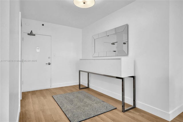 2 of 29 - 1000 West Ave 104, Miami Beach, FL