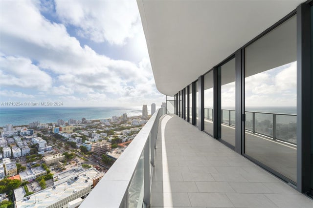 3 of 23 - 500 Alton Rd 3905, Miami Beach, FL