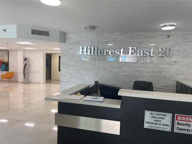 2 of 11 - 919 Hillcrest Dr 208, Hollywood, FL