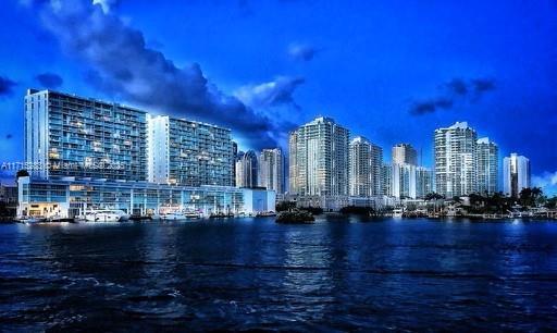 2 of 35 - 400 Sunny Isles Blvd 1906, Sunny Isles Beach, FL