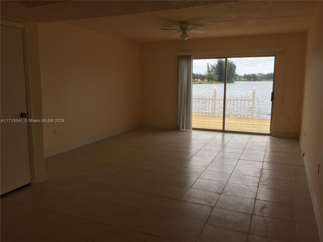 2 of 13 - 4132 Sw 61st Ave 3, Davie, FL