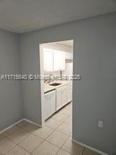5 of 17 - 1153 Lake Victoria Dr J, West Palm Beach, FL