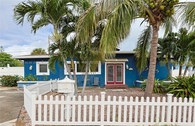 1 of 14 - 1827 Len Dr, North Palm Beach, FL
