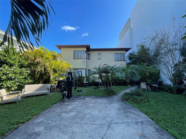 1 of 8 - 755 Alton Rd 2, Miami Beach, FL