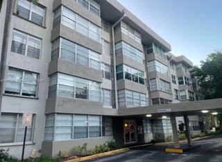 Photo of Listing #A11715903