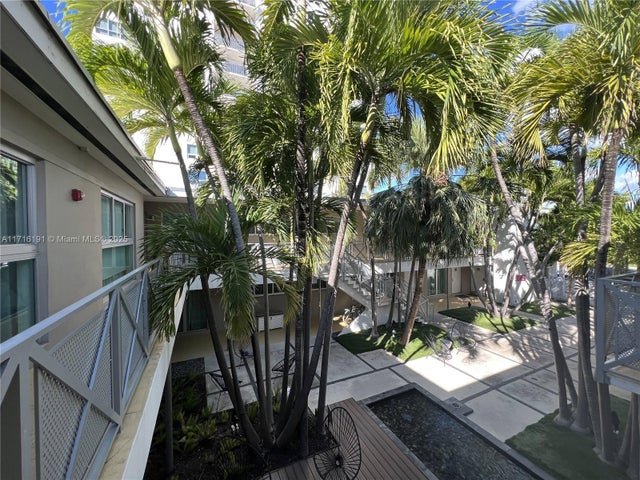 5 of 37 - 1816 Meridian Ave 10, Miami Beach, FL
