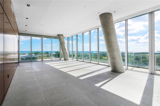 4 of 48 - 2675 S Bayshore Dr 602s, Miami, FL