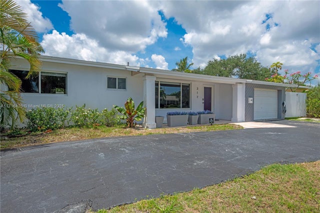 1 of 79 - 317 Se 7th Ave, Deerfield Beach, FL
