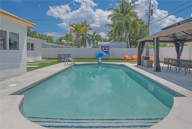 5 of 79 - 317 Se 7th Ave, Deerfield Beach, FL