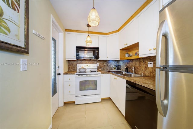 5 of 27 - 1040 Se 4th Ave 128, Deerfield Beach, FL