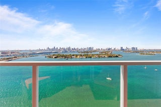 Photo of Listing #A11717342