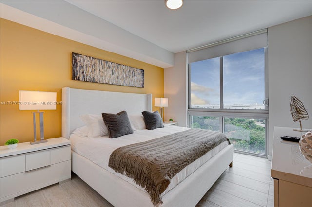 4 of 34 - 3900 Biscayne Blvd N-717, Miami, FL