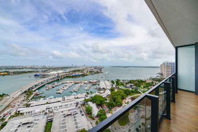 2 of 26 - 398 Ne 5th St 2810, Miami, FL
