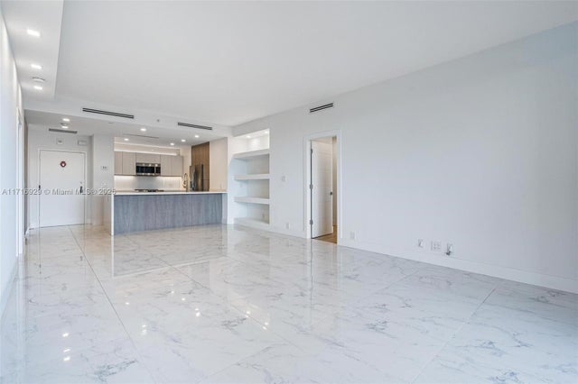 5 of 49 - 151 Crandon Blvd 534, Key Biscayne, FL