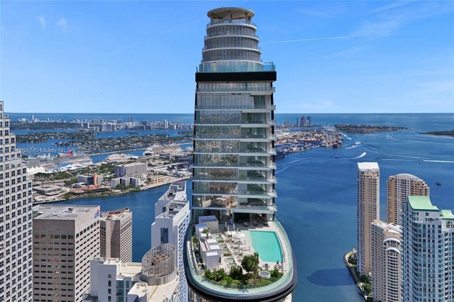 4 of 44 - 300 Biscayne Blvd Way 3704, Miami, FL
