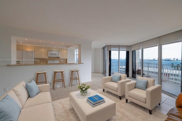 1 of 69 - 4000 Towerside Ter 908, Miami, FL