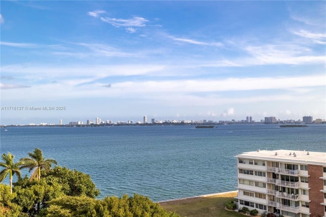 5 of 69 - 4000 Towerside Ter 908, Miami, FL